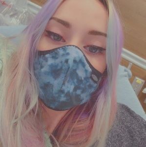 Meet your Posher, Natasha